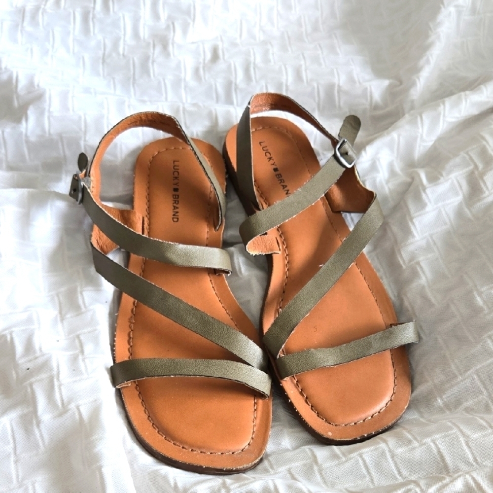 Lucky Brand Women's Forest Green Strappy Bohemian Sandals 9M